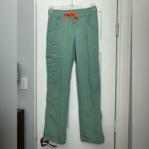 Figs Scrubs Kade Cargo Pants, Jade XXS